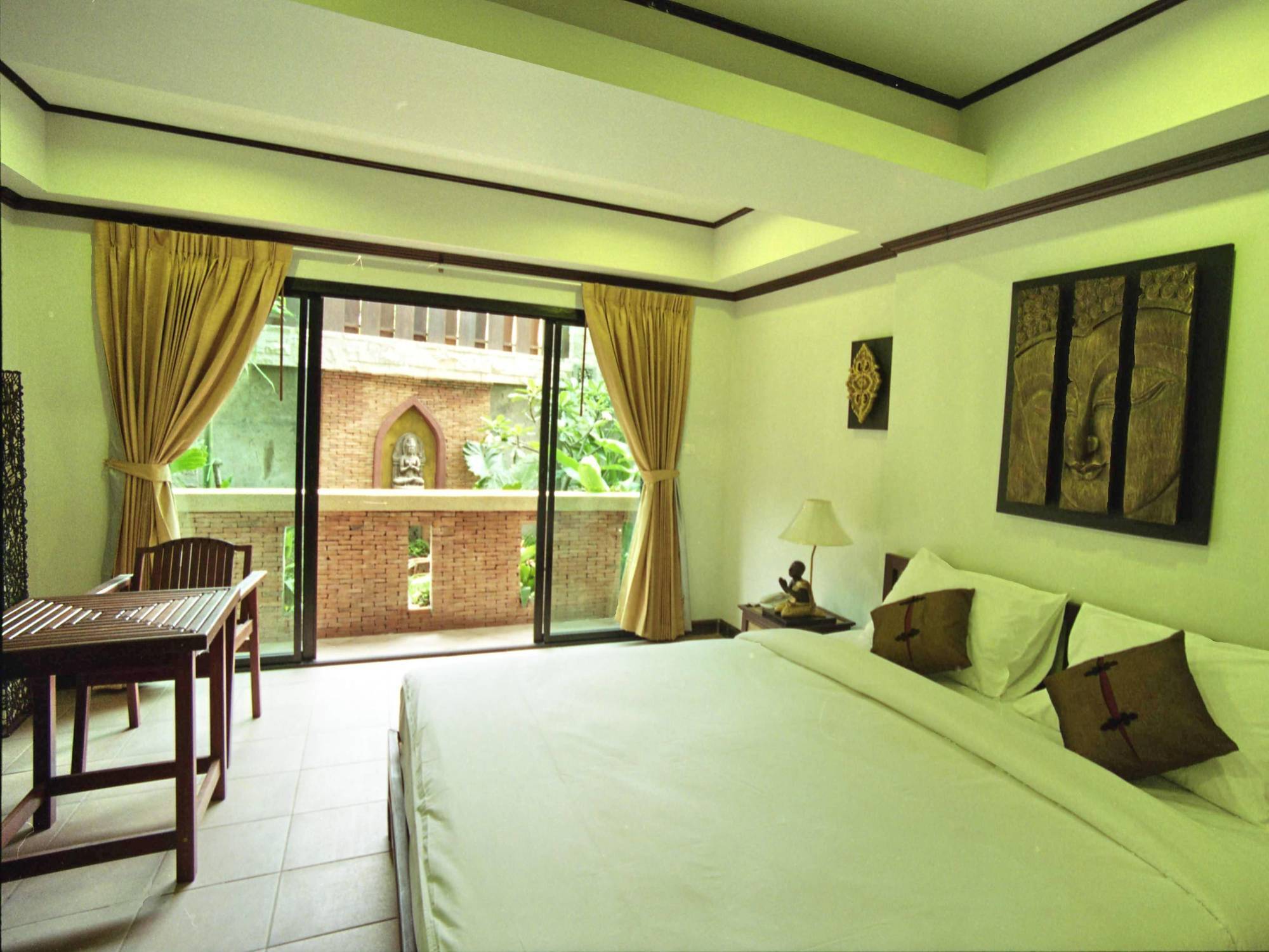 Seeka Boutique Отель Patong